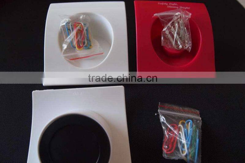 fashion bone shape Paper Clip,metal paper, plastic paper clip with high quality