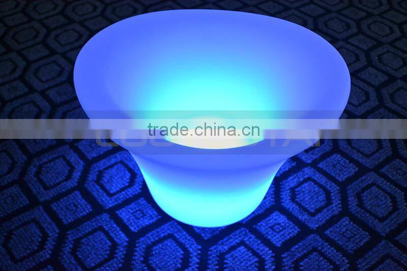Cheap waterproof plastic large RGB LED glowing illuminated wine bucket/ice bucket/wine coolers