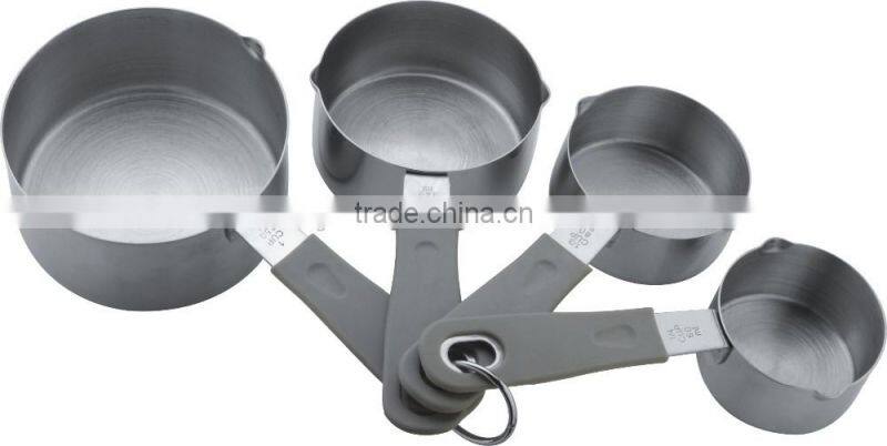 Wholesale Kitchen Accessories 4Pcs Different Size Stainless Steel Measuring Cup
