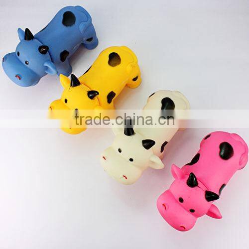 N297 hot vinyle scream cattle toys for venting