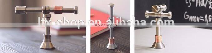 2017 New Arrival Lunar and Mars MoonDrop Fidget Desk Toy