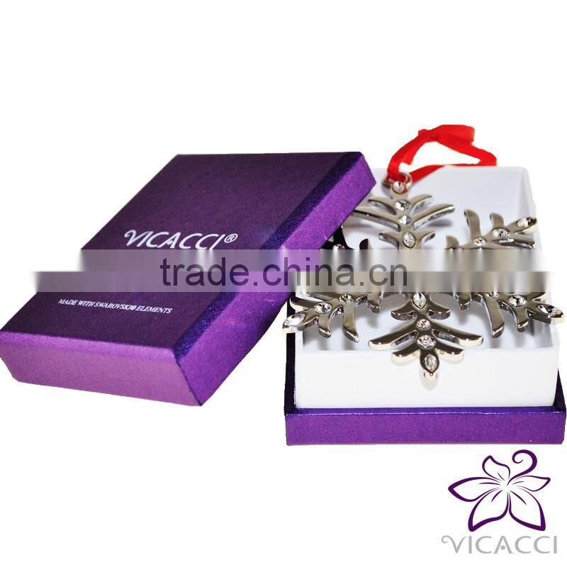 VICACCI 14K White Gold Plated Metal Xmas Snowflake Ornament with White Crystals from Swarovski