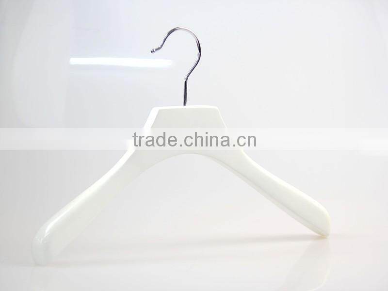 top quality custom wooden clothes hanger and pants hanger for lady