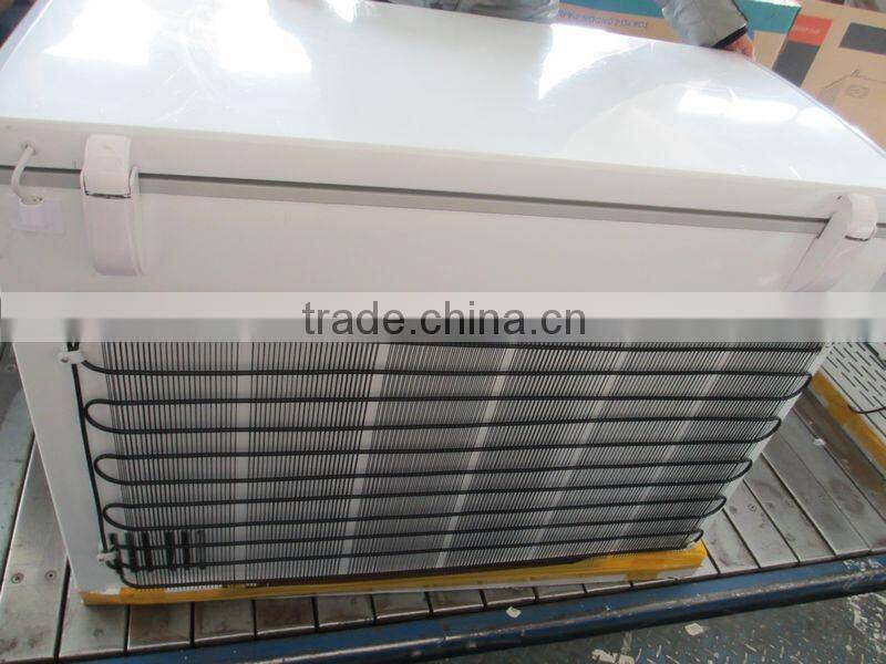 Small horizontal icebox mini bar quick instant chest deep freezer