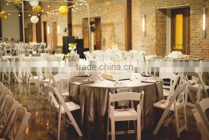 Factory price modern resin folding white wedding chair for event furniture