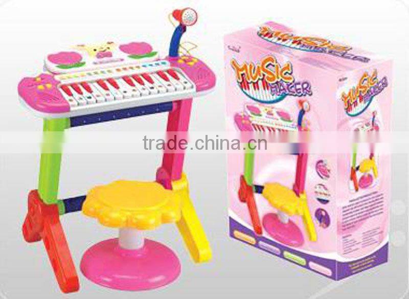 Funny plastic electric keyboard, musical instrument