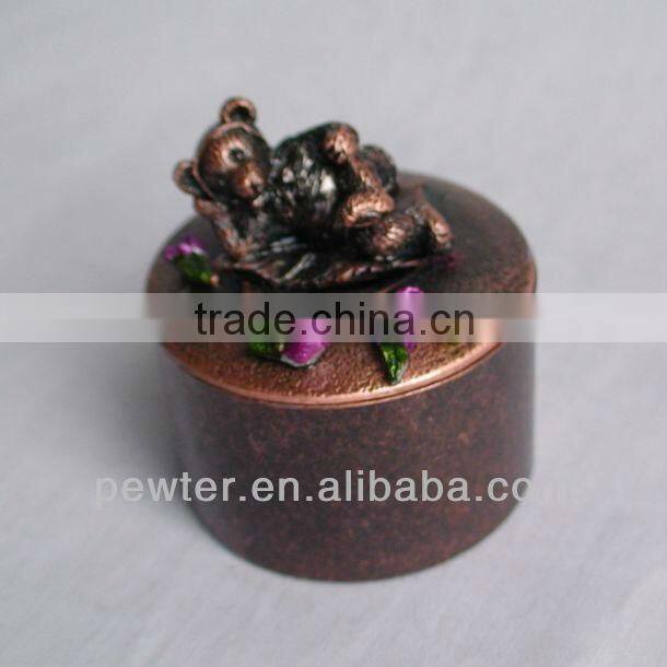 2013 metal bear round jewel box
