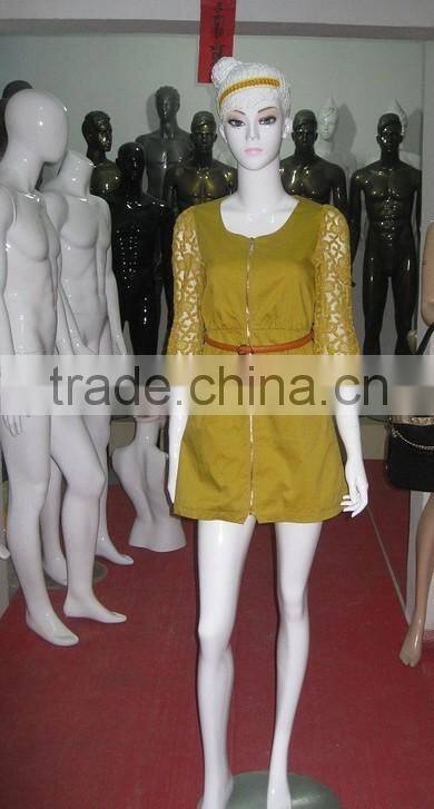 RH-GH-11 Fashion Display Female Standing Realistic Mannequin