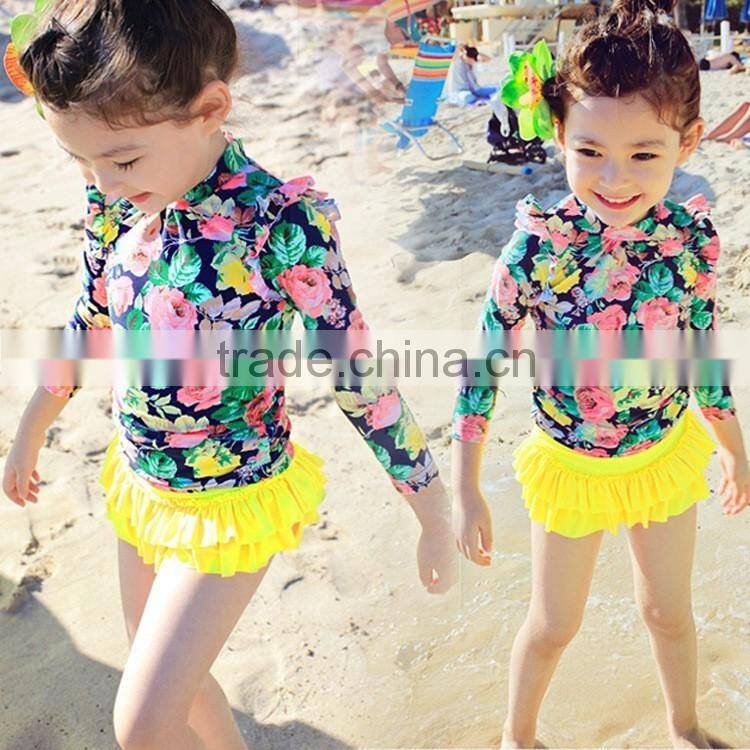 2016 lovely new stylish watermelon Polka Dot girls bathing suit ,girl bikini swimsuit Wear
