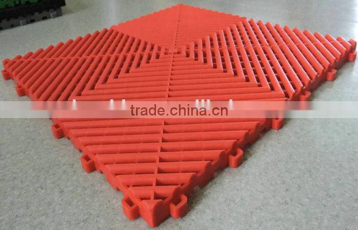 plastic interlocking hydrophobic mat