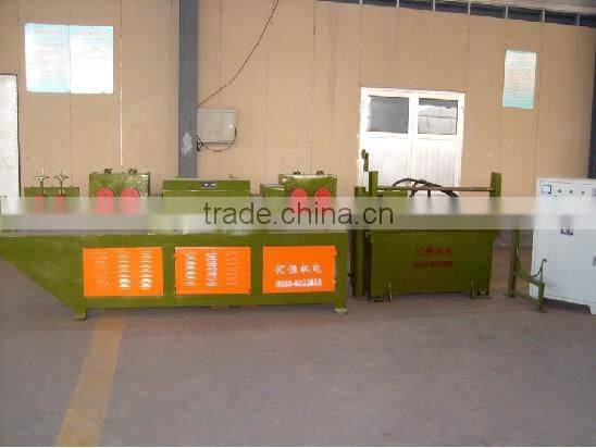 Rebar straightening machine