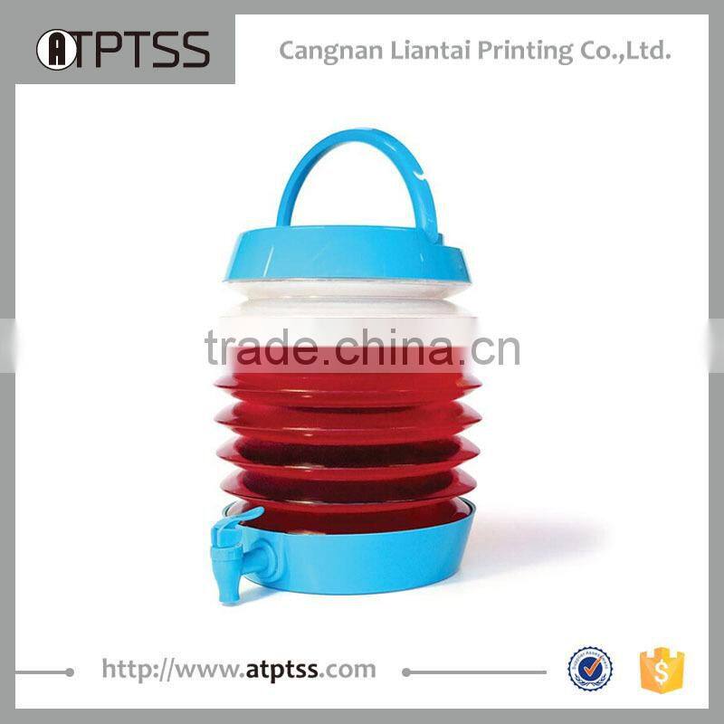 Multiple colors collapsible Foldable drink dispenser