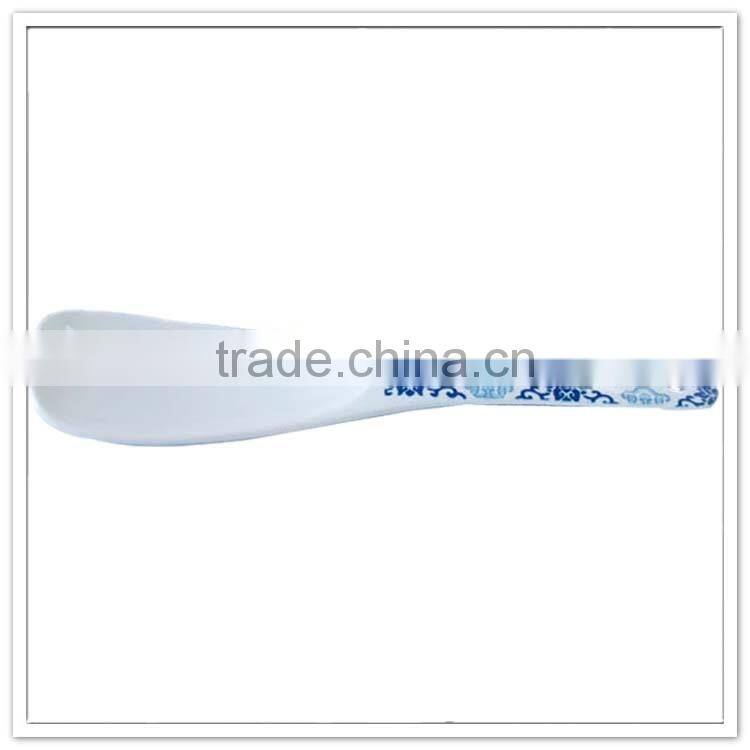 2016 innovative products white decal fashionable melamine plastic wholesale hard plastic spoon