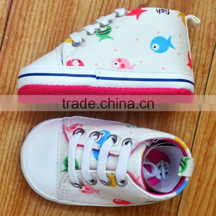 Wholesale colorful fishes printed canvas baby shoes