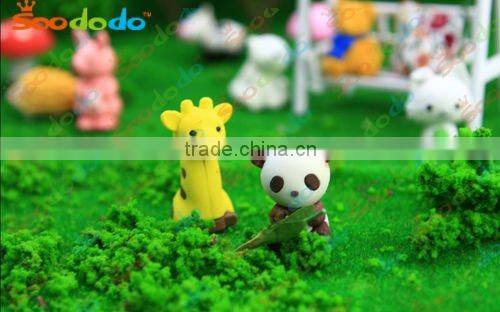 Japanse lucky cat and fish shaped eraser