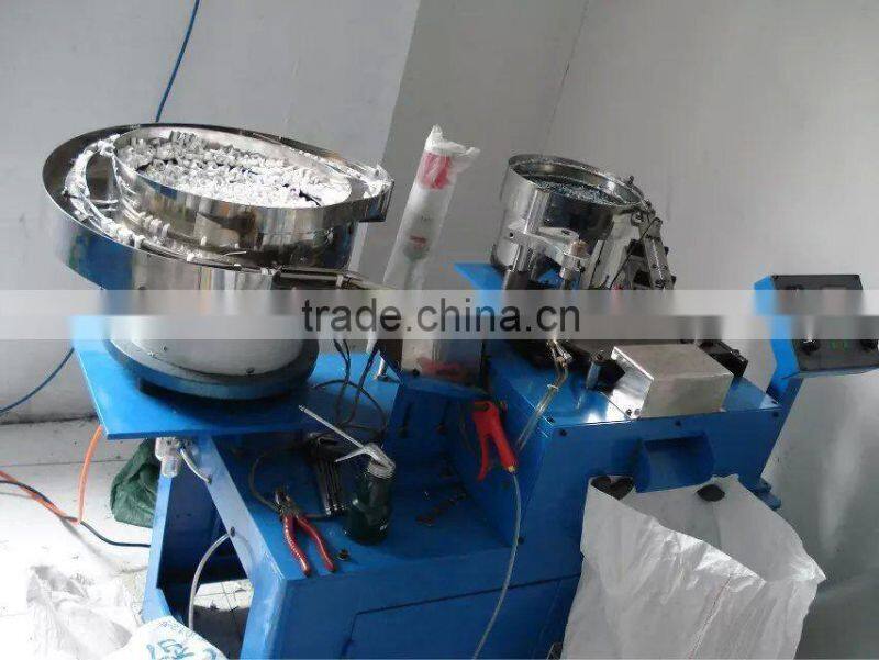 Free sample R type circle plastic electric cable clip