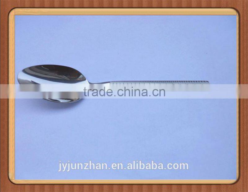 Gold-plated dinner knife with low price and high quality---Stainless Steel material
