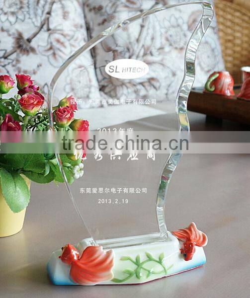 2015 new design cheap crystal trophy