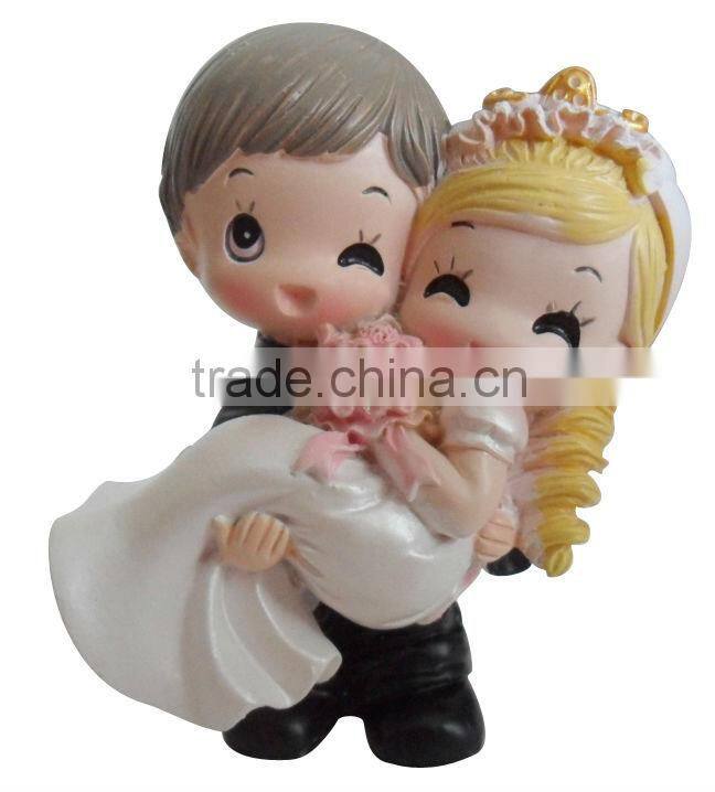 Souvenir wedding anniversary figurine
