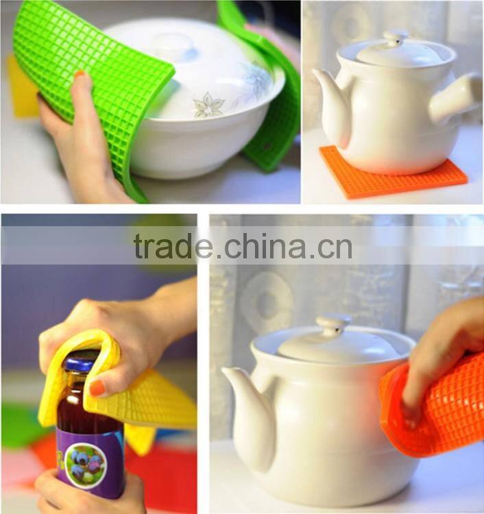 Cute Kitchen Tools Table Accessories silicone hot pot mat