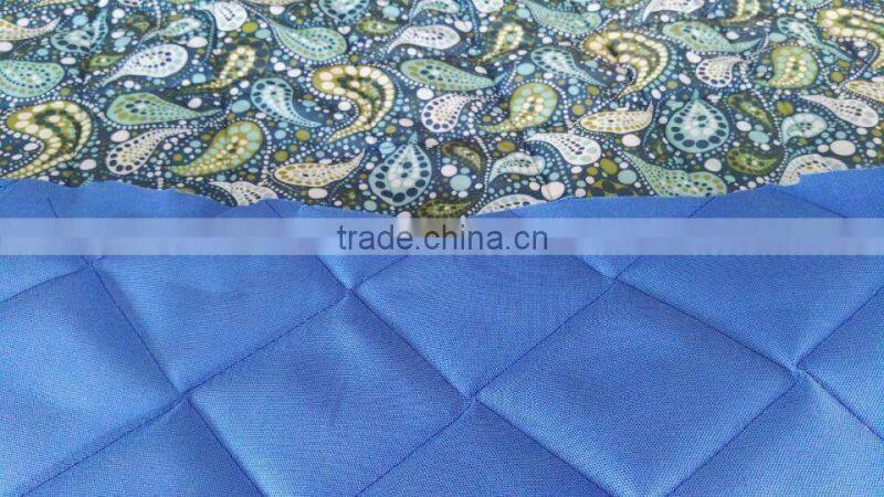 3-ply Quilted Foldable Outdoor Waterproof Nylon Beach Picnic Blanket Emergency Blanket Tote Park Mat