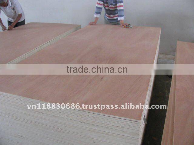 Hardwood plywood with high quality