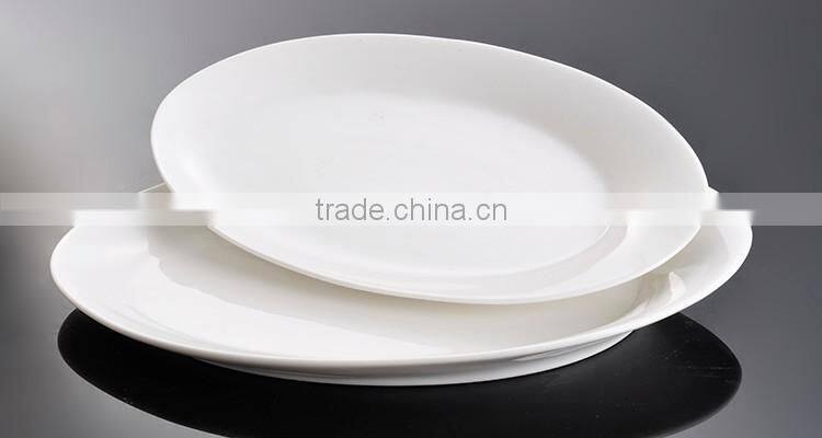 7 inch Round White Color Graceful Design Porcelain Plates Dishes For Hotel And Restaurant