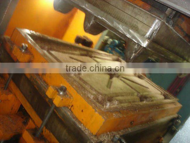 Recycle wooden pallet making machine made in China(0086-15903675071)