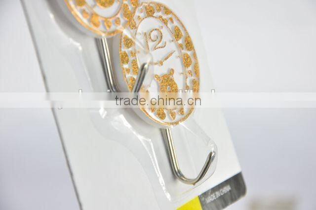 2pc New design clock shape plastic hook