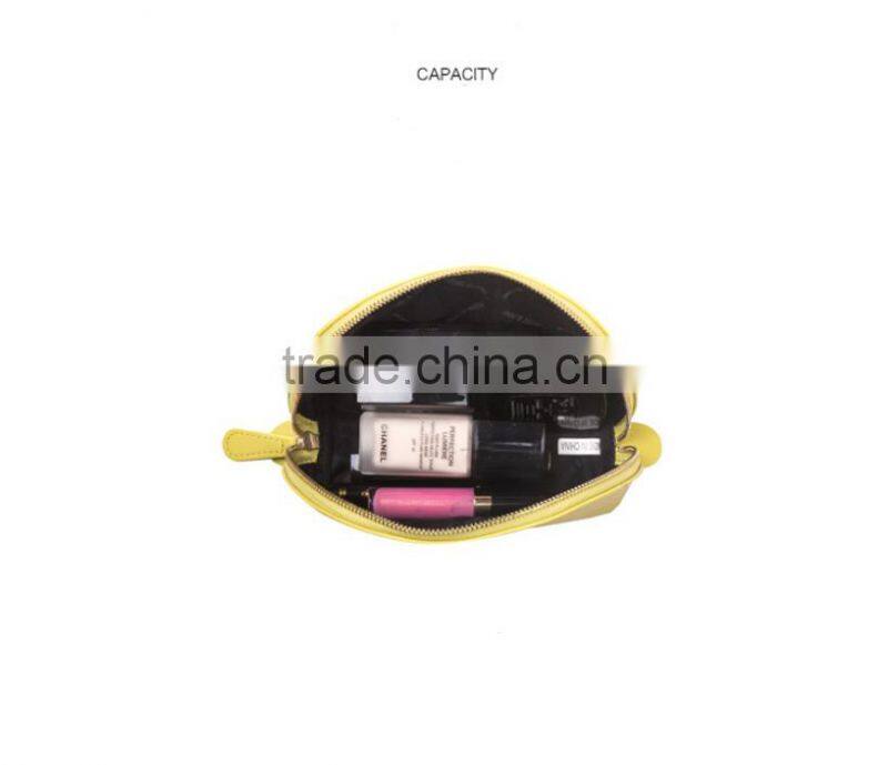 High quality shell shaped professional makeup bag
