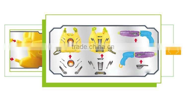 2016 latest summer game plastic water gun with backpack for children