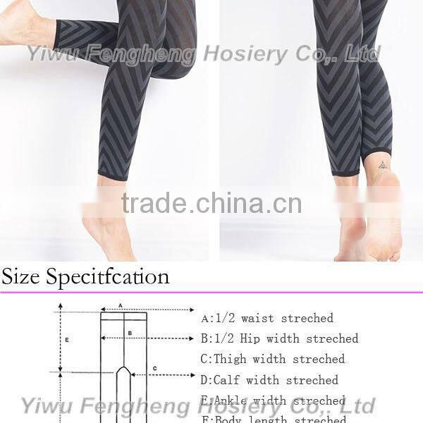 P0569 Yiwu Fenghui pretty hot sale elastic striped sexy ladies V-style jacquard leggings