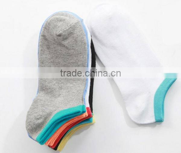 20 pcs/lot hot sale boat style casual and fashion stylish random colors free size for trendy men sport socks