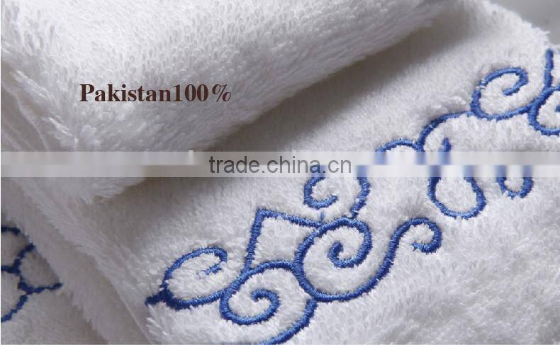 100% combed cotton top-end hotel towels