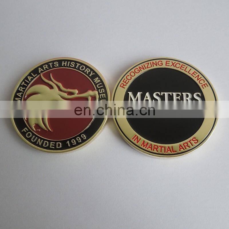 state of kuwait and United states flag enamel gold coin