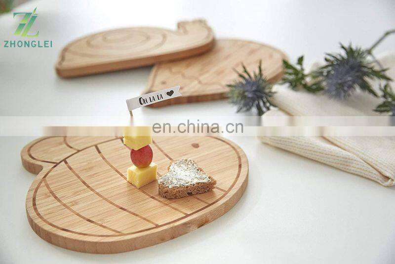 Natural wooden animal shaped cutting board cute pig shaped bamboo or wood cutting board