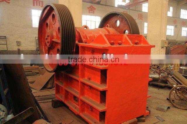 mobile jaw crusher (86-15978436639)