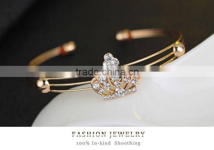 Chic Style 18K Gold Plated Crown Earrings Necklace Ring Bangle Jewelry Set
