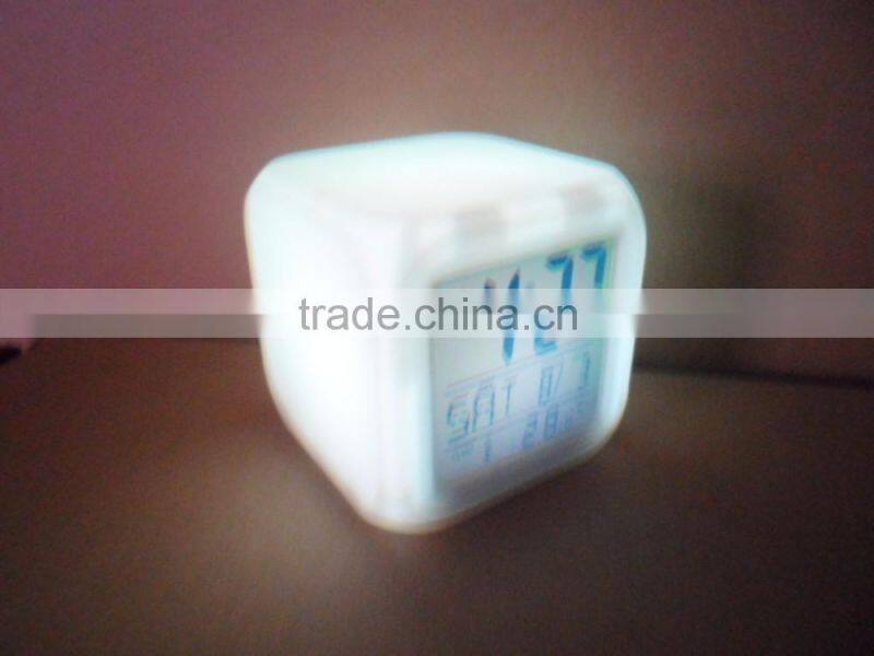 color changing projection digital alarm clock