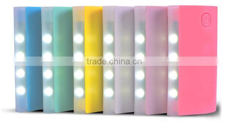 4400 mAh money detector Power Bank multifunctional power bank