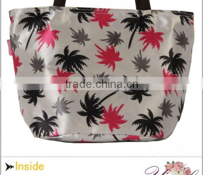 Guangzhou 2013 women trendy waterproof college bag