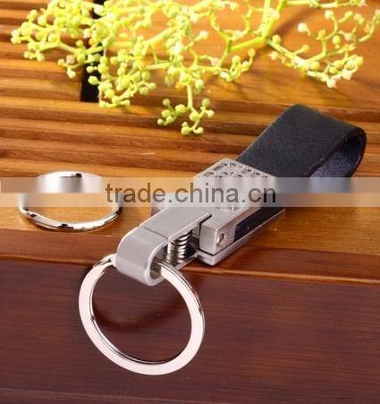 2016Top grade gift set with name card bag & design logo key chain for gift