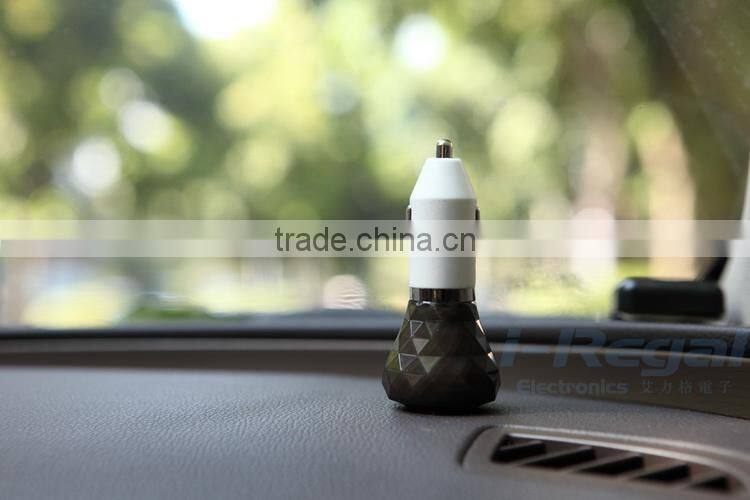 2014 Hot!!! Made in china wireless Dual USB car charger