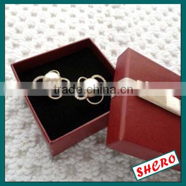 Red paper jewelry box Jewelry gift packaging box
