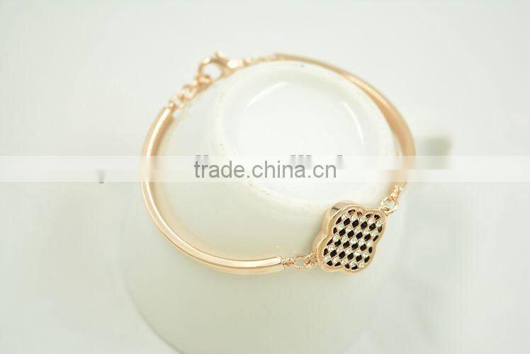2015 Hotting sale good lucky four leaf clover bracelet jewelry , women clover bracelet as gift
