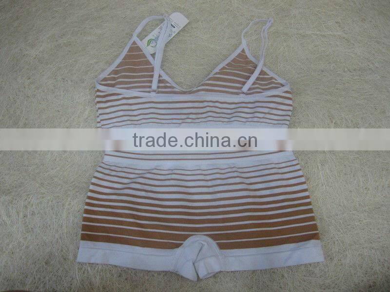Lady's seamless underwear set nylon cotton spandex