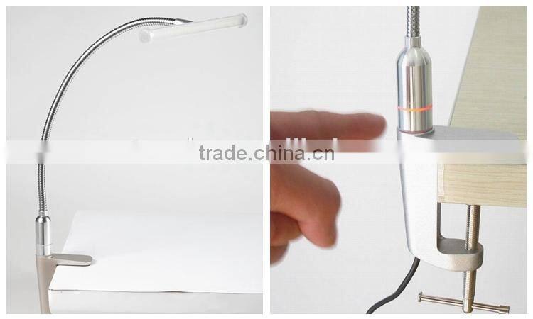 The brightness adjustable LED chip Gooseneck Reading Light