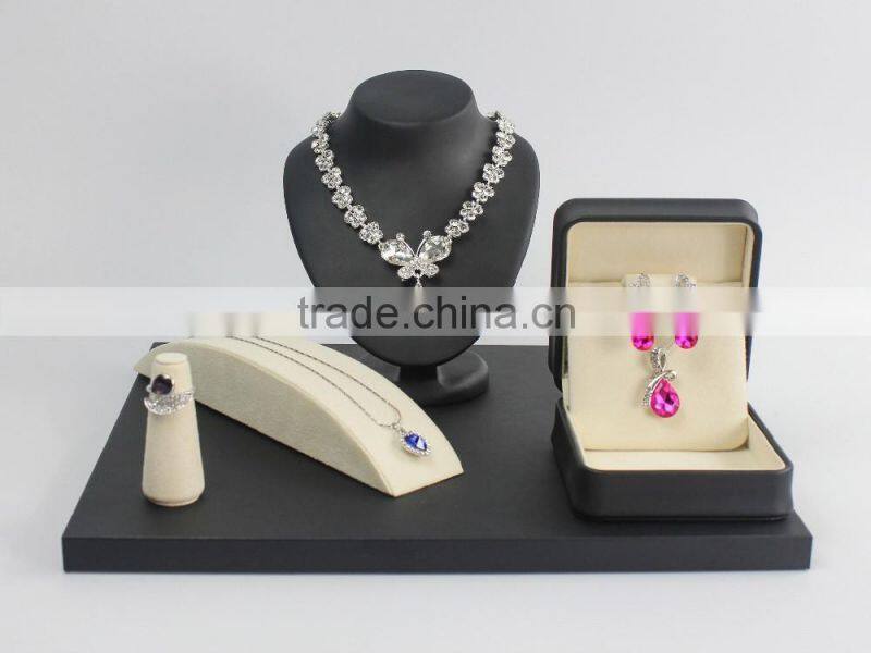 2016 luxury jewelry display bust counter top jewelry display set