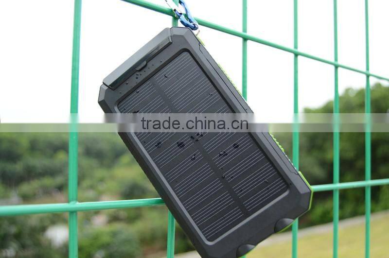 8000mAh multi junction solar cell universal power bank