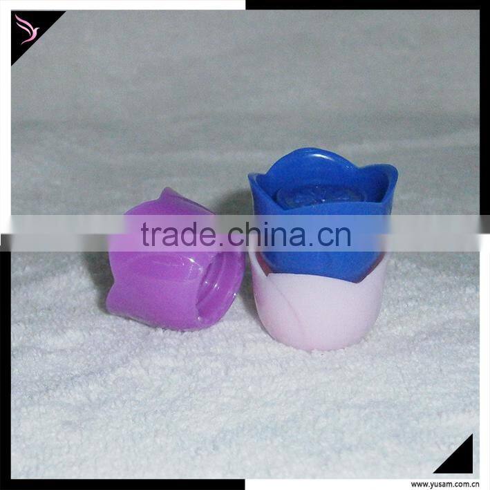 Classy colorful Plastic nail polish bottle screw caps with Color coating